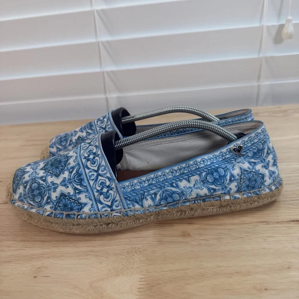 Brighton Bali Women's 9M Belina‎ Bali Print Canvas Espadrilles Blue Print NWBox